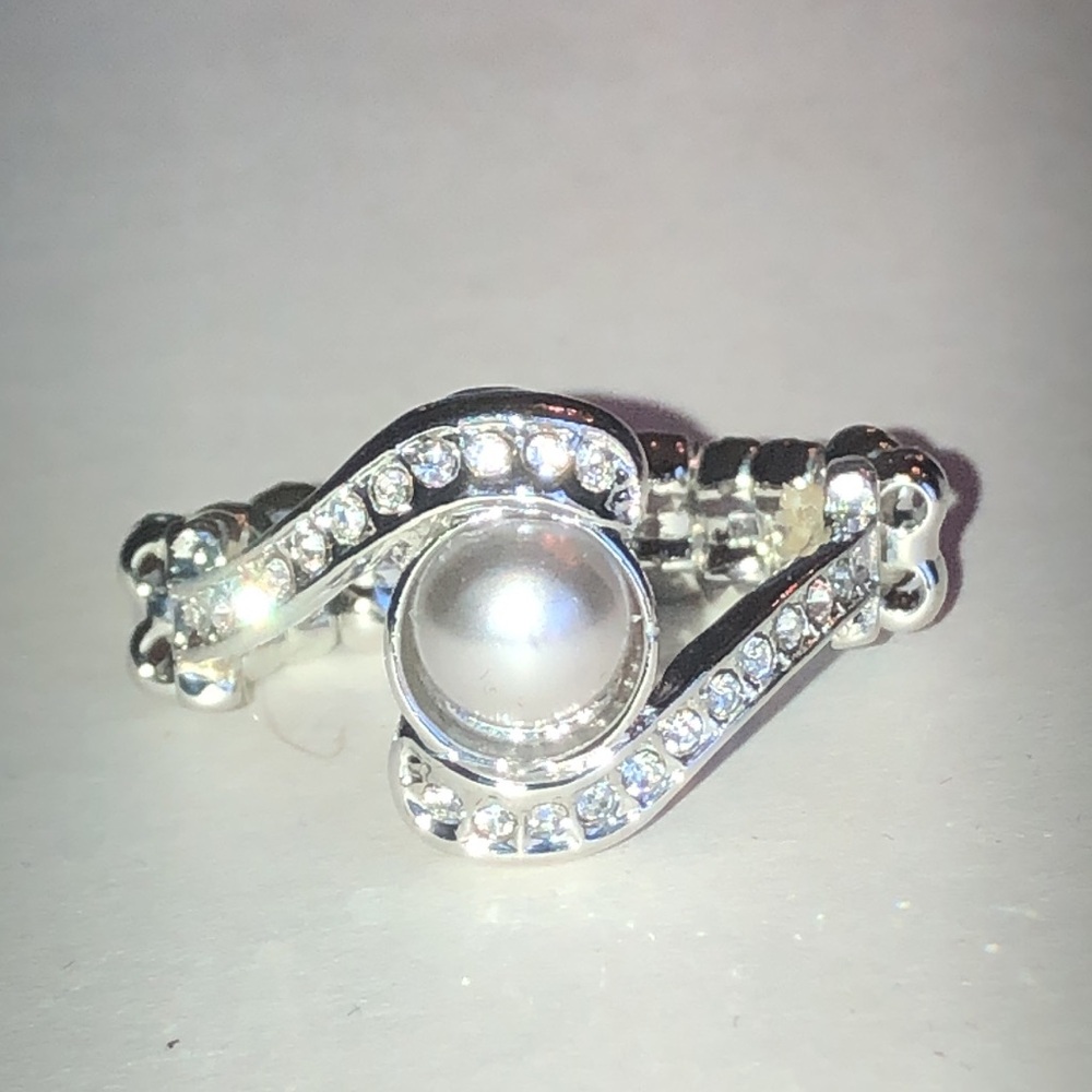 Silver Tone Faux Pearl and Crystal Swirl Ring